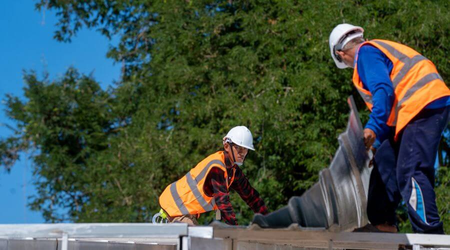 Professional residential roofers in Ada, MI